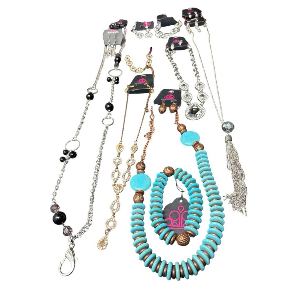 Paparazzi 5 three piece necklace sets